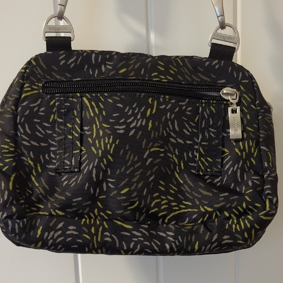 Baggallini Black and Yellow Crossbody Bag - Picture 3 of 6